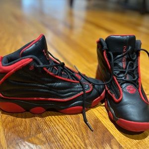 GREAT CONDITION KIDS JORDAN SNEAKERS SIZE 3